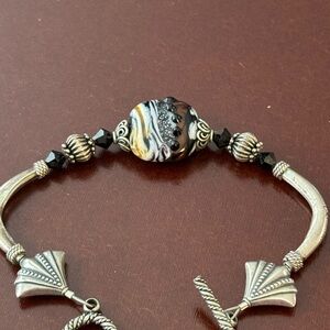 Artisan Black and Yellow Glass Bead Bracelet